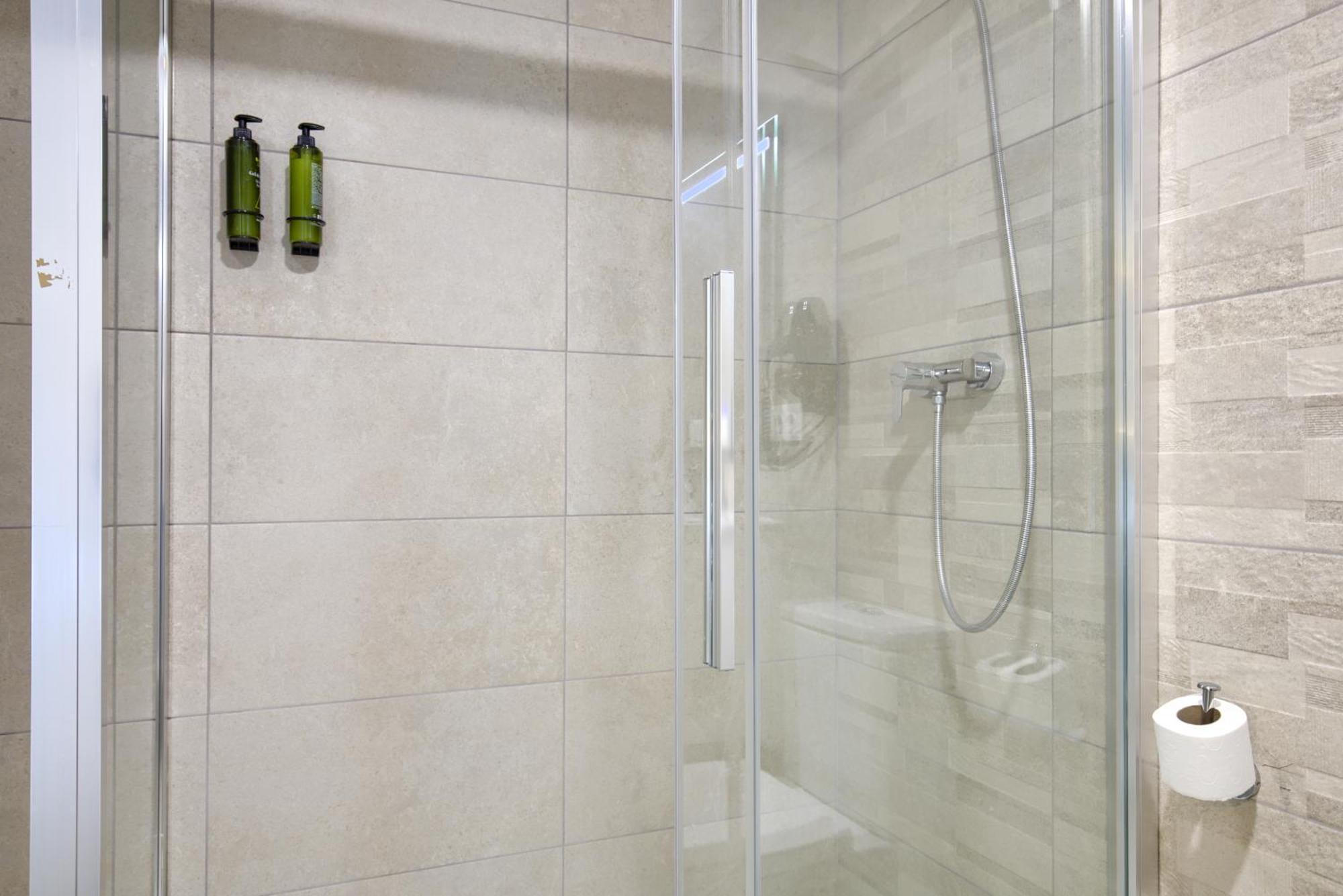 Arena 20 Suites Valencia Bagian luar foto